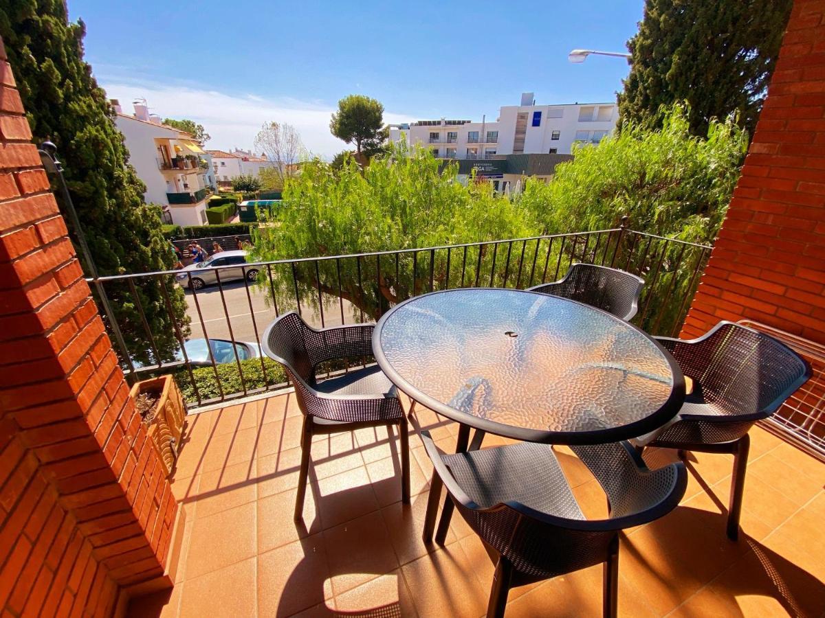 Apartament Gran Amb Parquing A 5 Min Del Centre 卡莱利亚德帕拉弗鲁赫尔 外观 照片